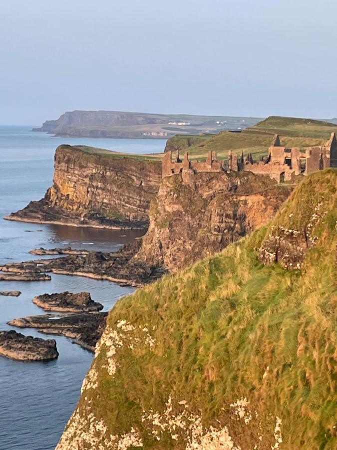 Coastal Links Apartment, Portrush Exteriör bild